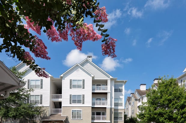 Images Camden St. Clair Apartments