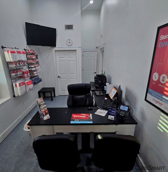 Images CubeSmart Self Storage