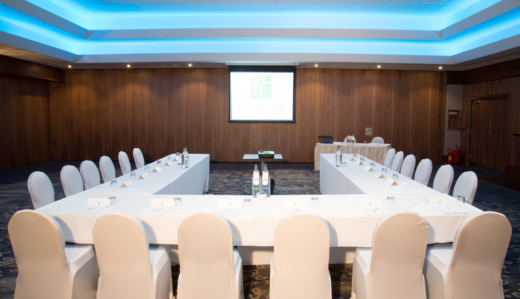 Holiday Inn London - Wembley, an IHG Hotel Wembley 020 8902 8839