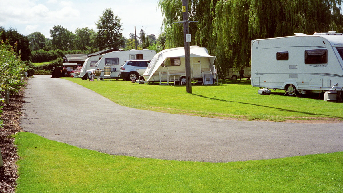 Images Cadeside Caravan and Motorhome Club Campsite