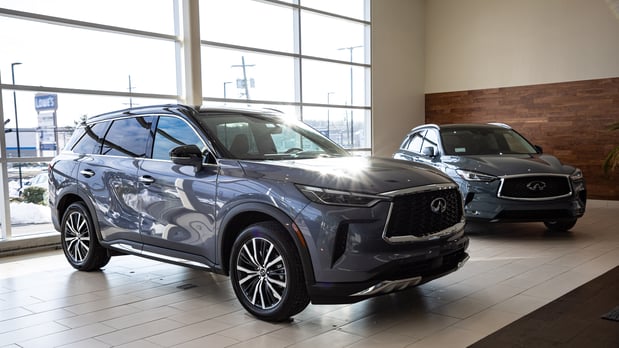 Images Holman INFINITI