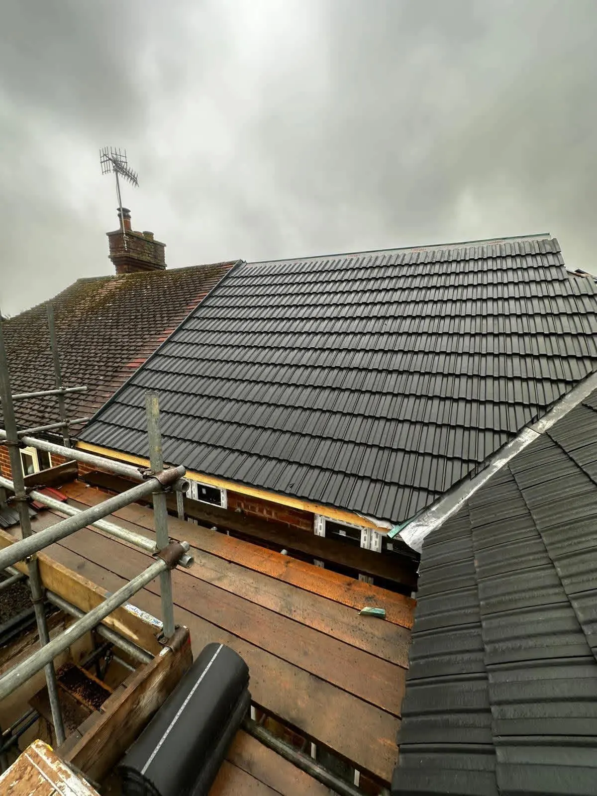 Images Stars Roofing Ltd