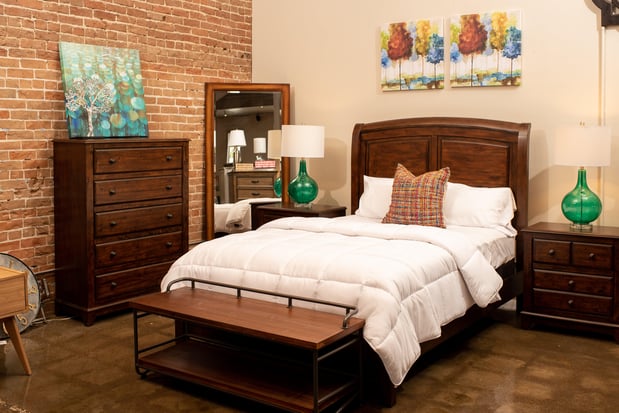 Images Su Casa! Furniture & Sleep Shop