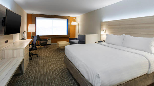 Images Holiday Inn Express & Suites Medina, an IHG Hotel