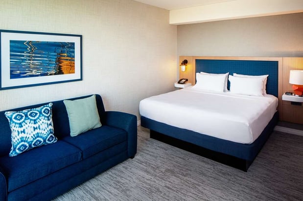 Images Hampton Inn Boston Seaport District