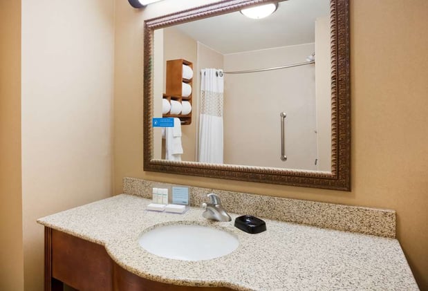 Images Hampton Inn Fairmont