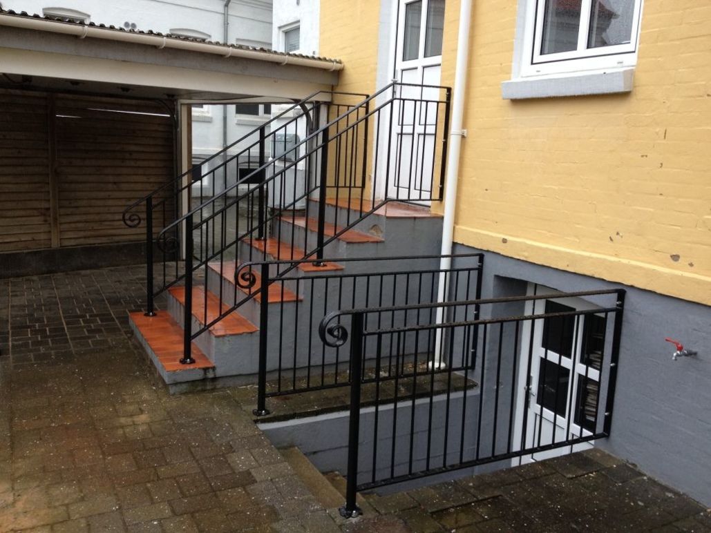 Images Brdr. Sommer A/S -  Smede- og Maskinværksted