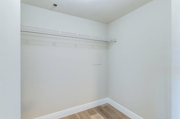 Images Meridian at Lantana