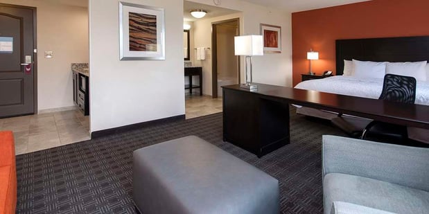 Images Hampton Inn & Suites Seneca-Clemson Area