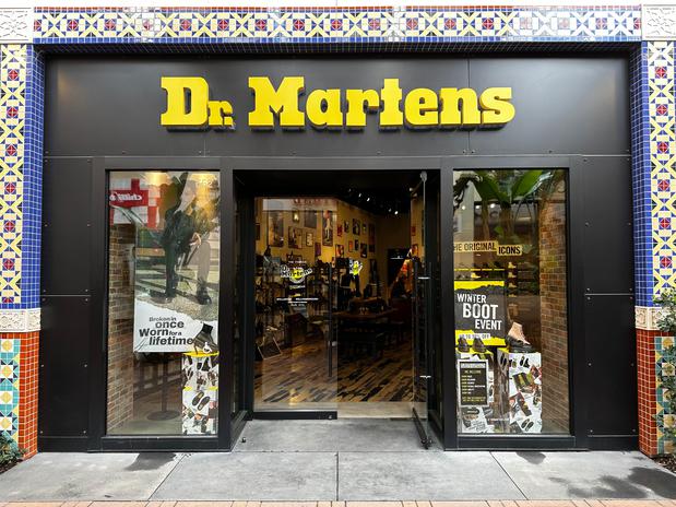Images Dr. Martens Irvine