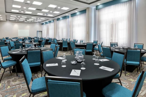 Images Hampton Inn & Suites Orlando Airport @ Gateway Village