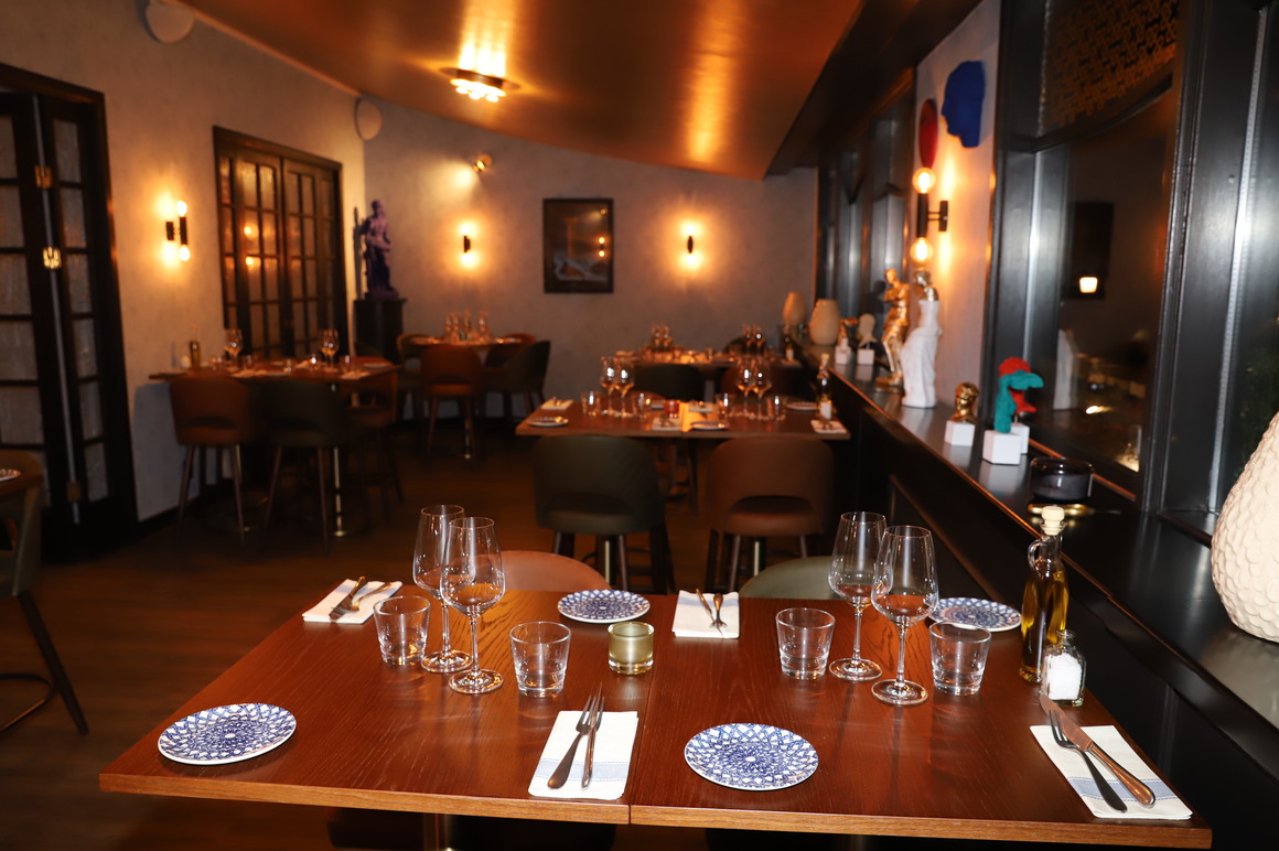 Images Panos Panos Tavern