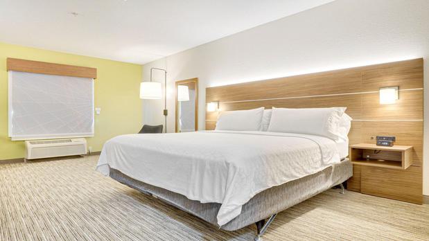 Images Holiday Inn Express & Suites Portland, an IHG Hotel