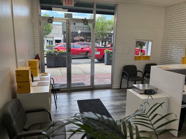 Images DHL Express Service Point