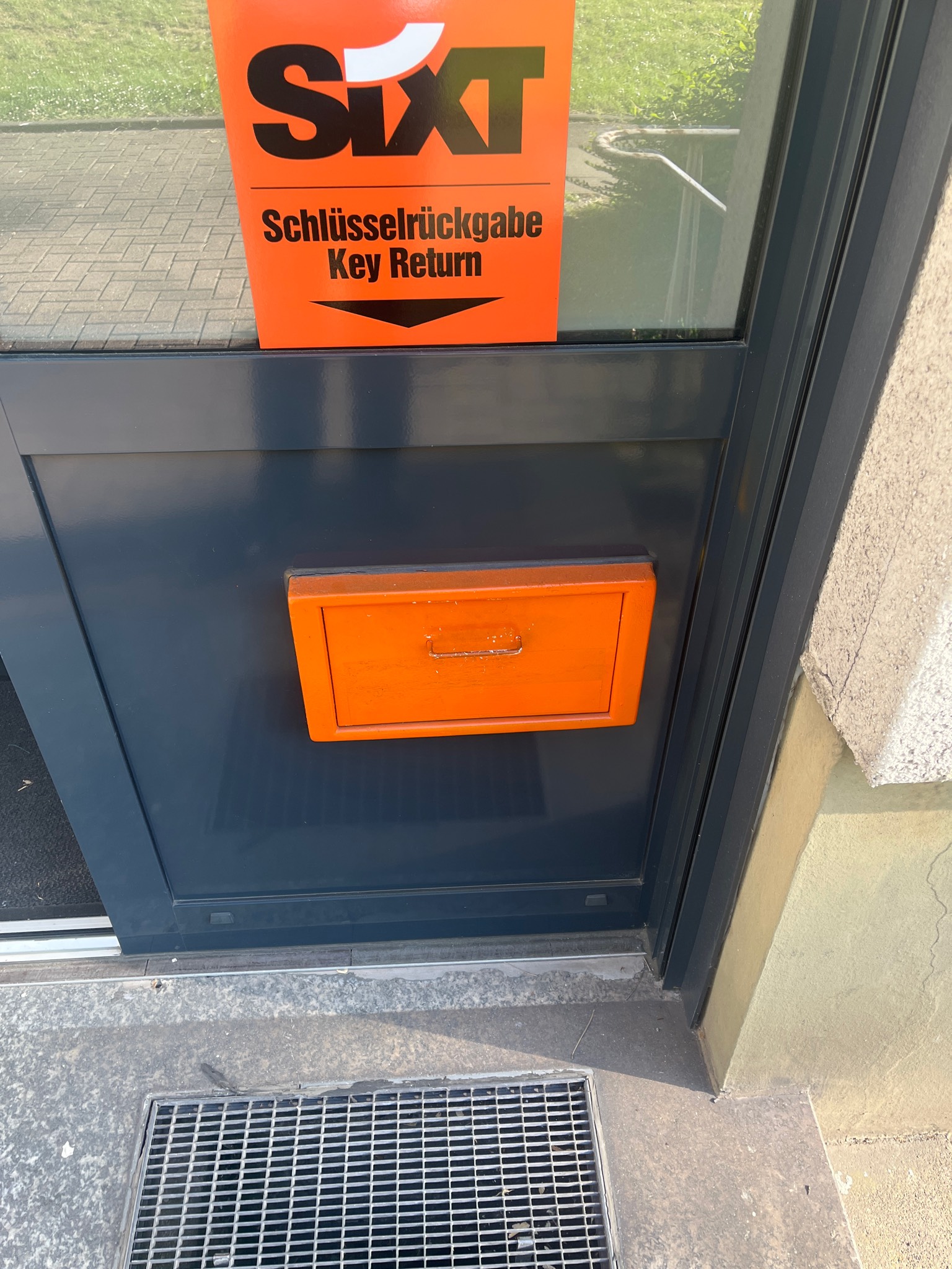 SIXT Autovermietung Mülheim an der Ruhr, Bessemerstr. 2 in Mülheim an der Ruhr