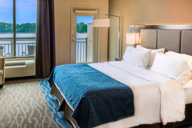 Images Holiday Inn Owensboro Riverfront by IHG