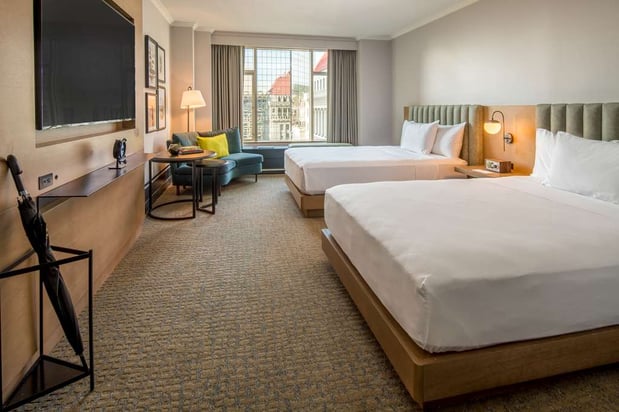 Images The Duniway Portland, a Hilton Hotel