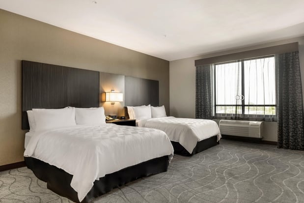 Images Holiday Inn & Suites Silicon Valley - Milpitas by IHG