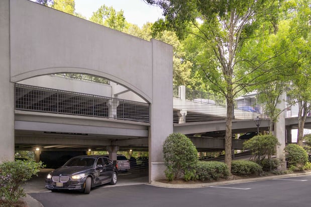 Images Camden Phipps Apartments
