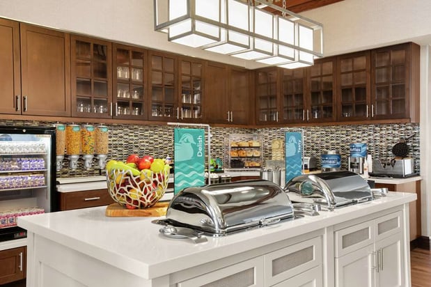 Images Homewood Suites by Hilton Kansas City-Airport
