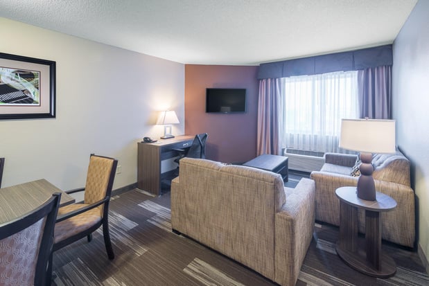 Images Holiday Inn Express & Suites St. Paul - Woodbury by IHG