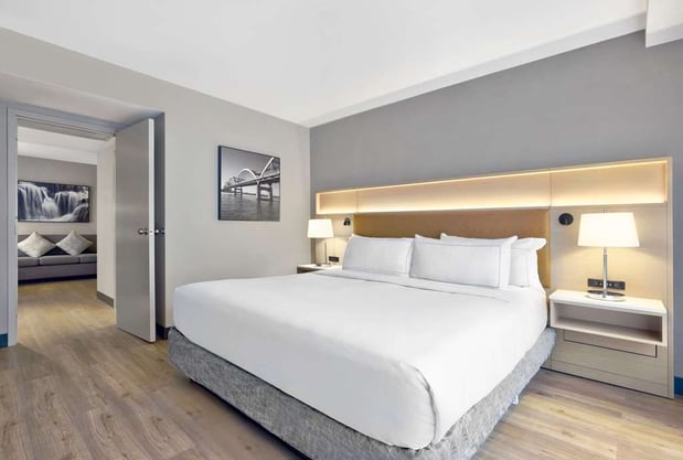 Images DoubleTree by Hilton Davenport