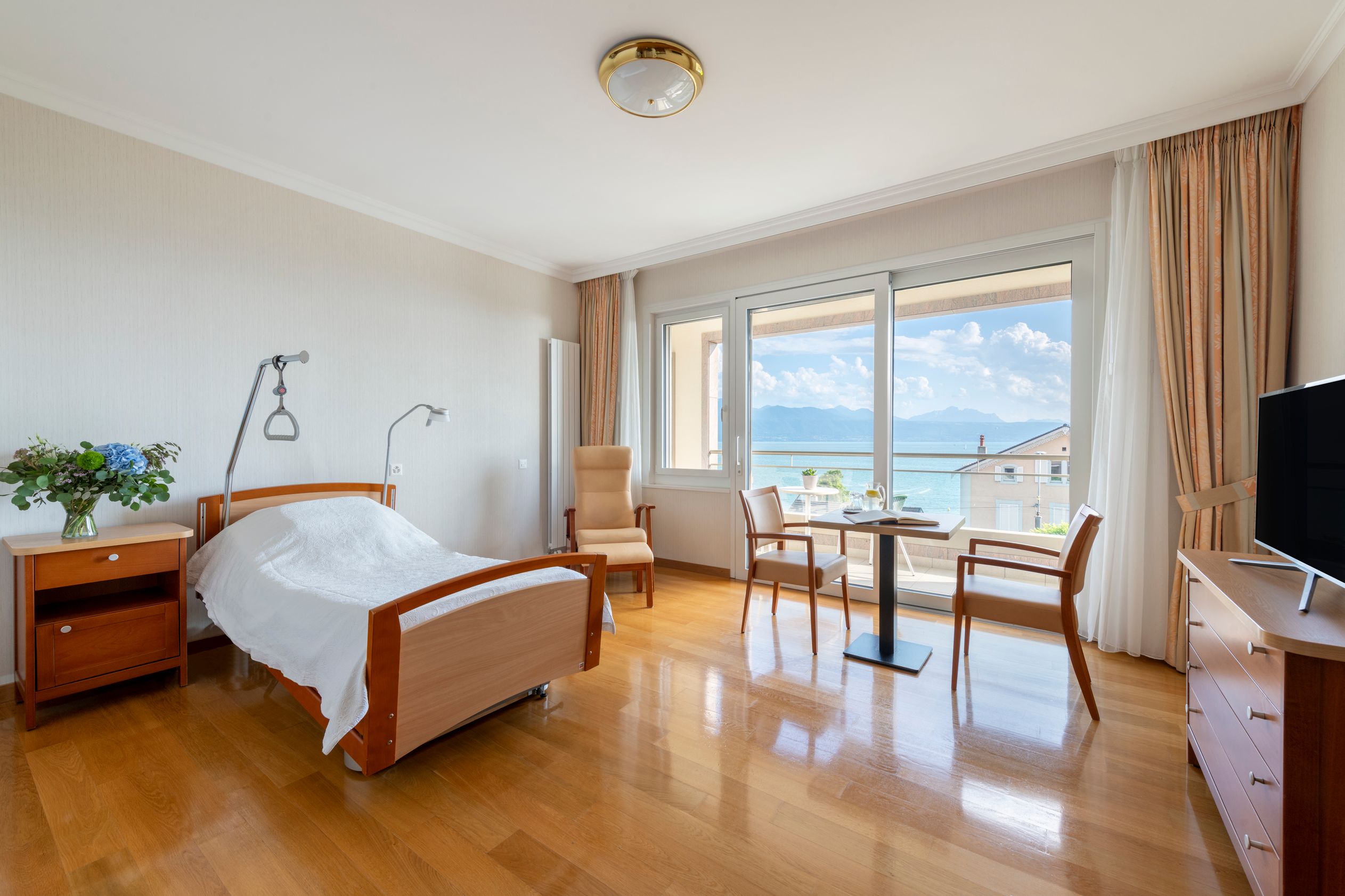 Bilder Château de la Rive SA