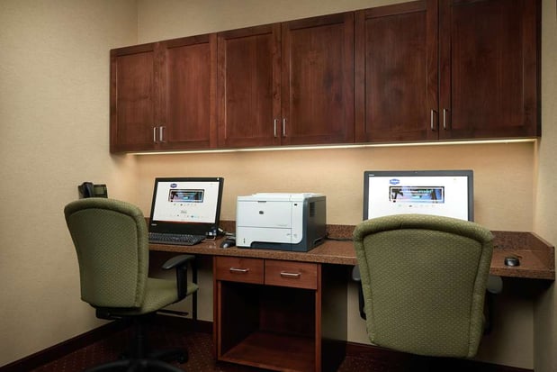 Images Hampton Inn & Suites Salem