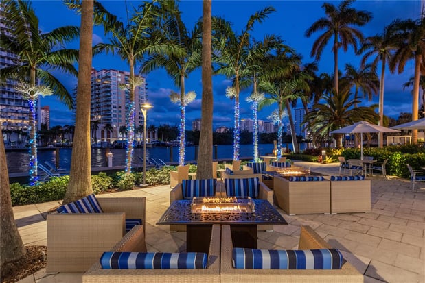 Images GALLERYone - a DoubleTree Suites by Hilton Hotel