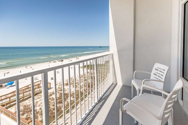 Images Hampton Inn & Suites Panama City Beach-Beachfront
