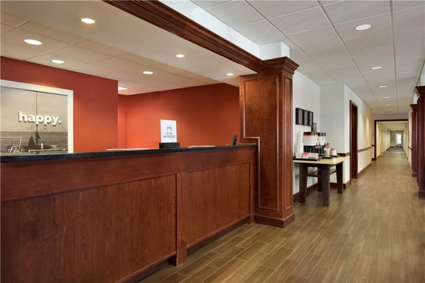 Images Hampton Inn & Suites Newport/Middletown