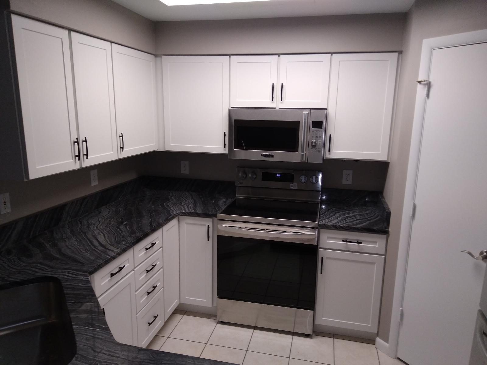 Kitchen TuneUp Pittsburgh North and South in McMurray, PA (Building