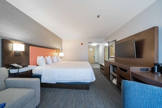 Images Hampton Inn & Suites Modesto-Salida