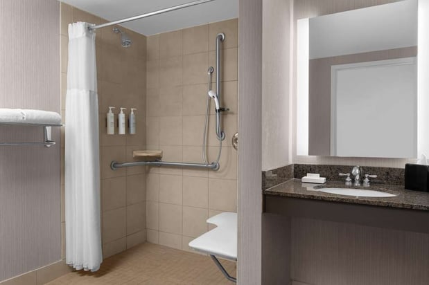 Images Hilton Garden Inn Bethesda Downtown