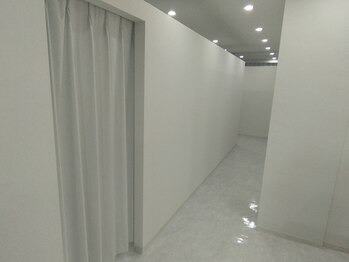 Images 整体LIGHT 仙台ハピナ名掛丁店
