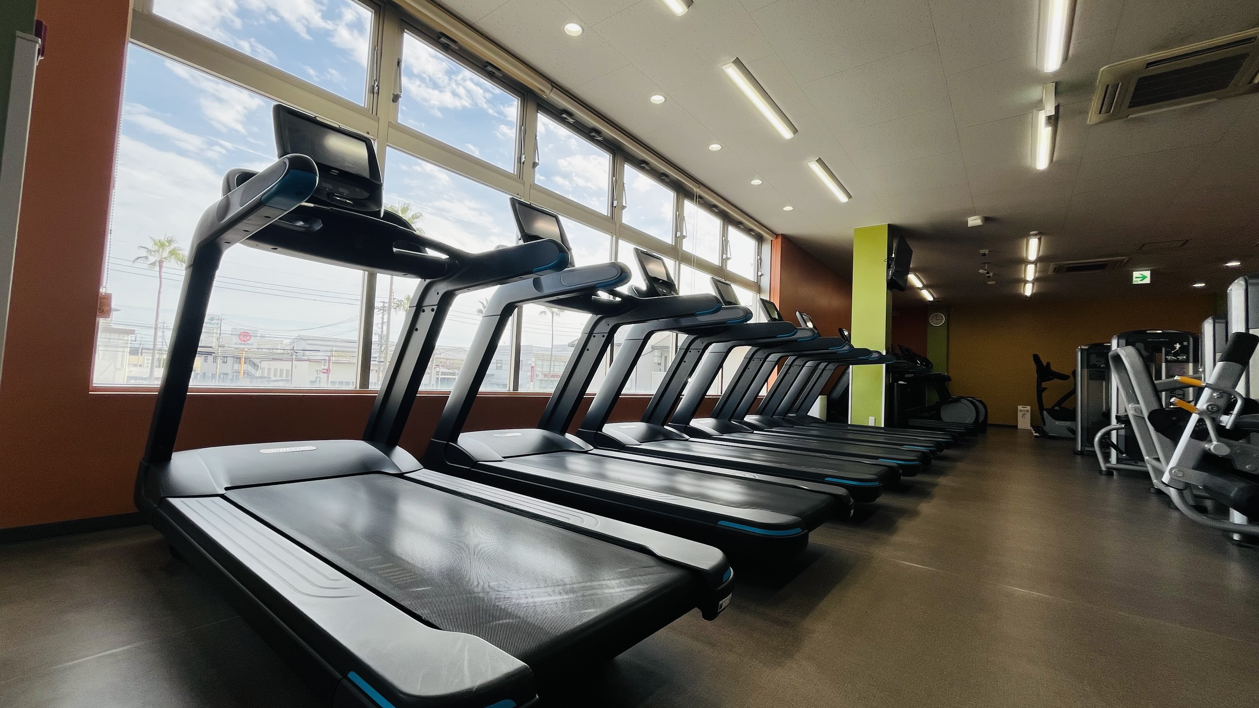 Images エニタイムフィットネス 宇宿店