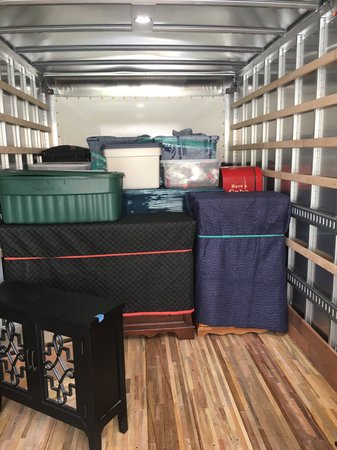 Images Savannah and Sons Moving