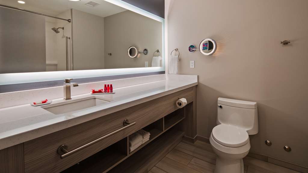 Images Best Western Premier Winnipeg East