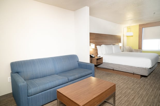 Images Holiday Inn Express & Suites Hesperia by IHG