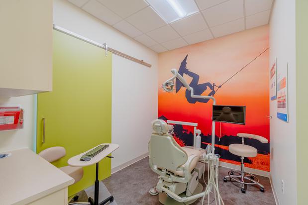 Images Dentists at Chisholm Trail