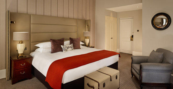 Deluxe Double Room The Bailey’s Hotel London London 020 7373 6000