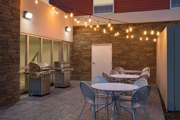 Images Home2 Suites by Hilton Roanoke