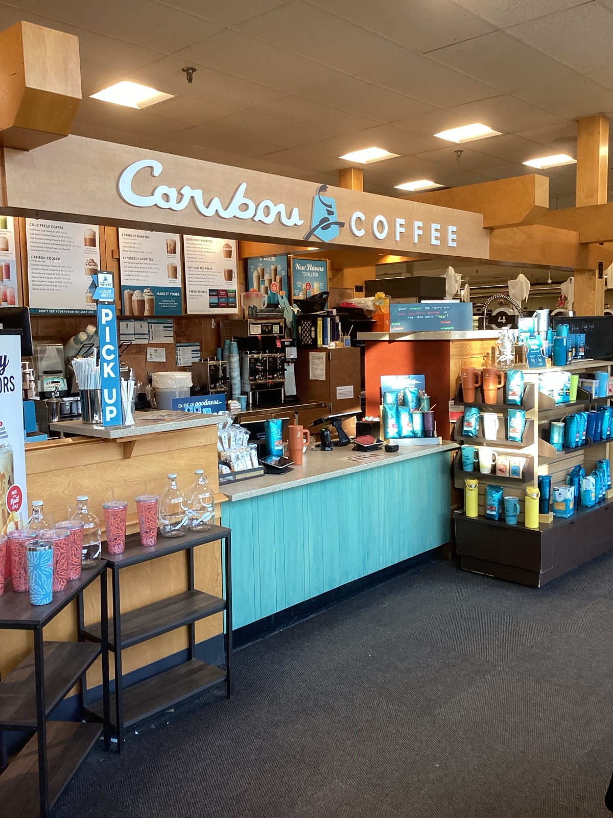 Storefront of the Caribou Coffee at 3333 Shoreline Drive in Navarre