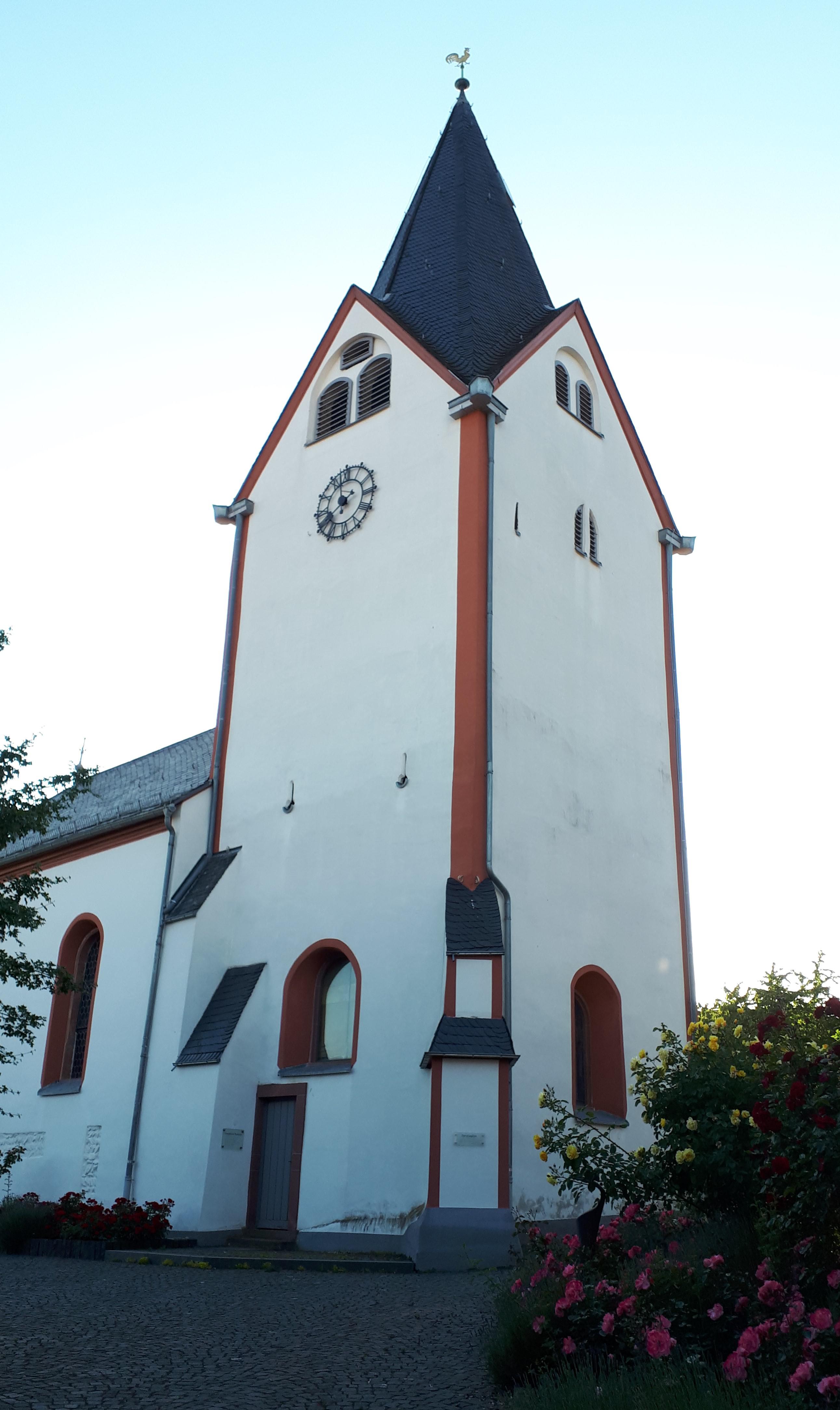 Kundenfoto 2 Evangelische Kirche Kloppenheim - Evangelische Bodelschwingh-Kirchengemeinde Wiesbaden-Kloppenheim/Hessloch