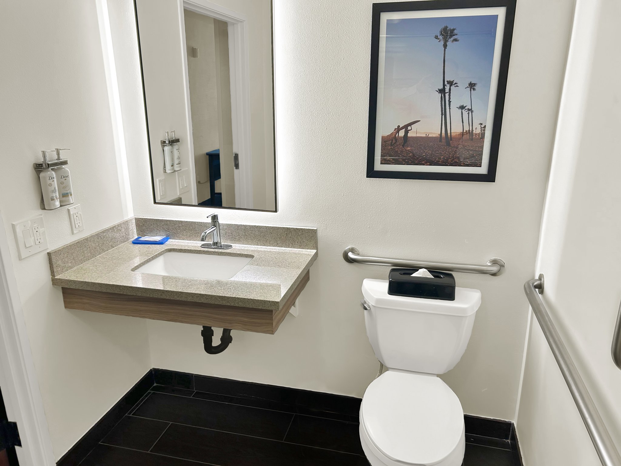Holiday Inn Express & Suites Carpinteria by IHG Image