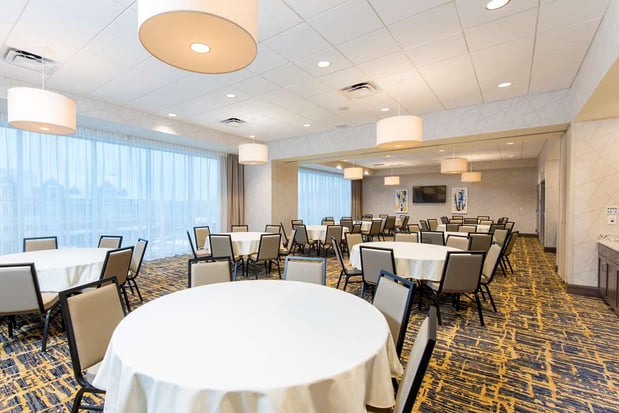 Images Hampton Inn & Suites Grand Rapids Downtown