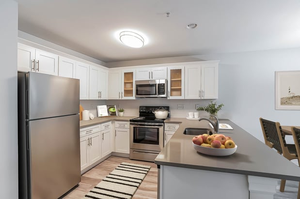 Images Eagle Rock Apartments & Townhomes at Rensselaer