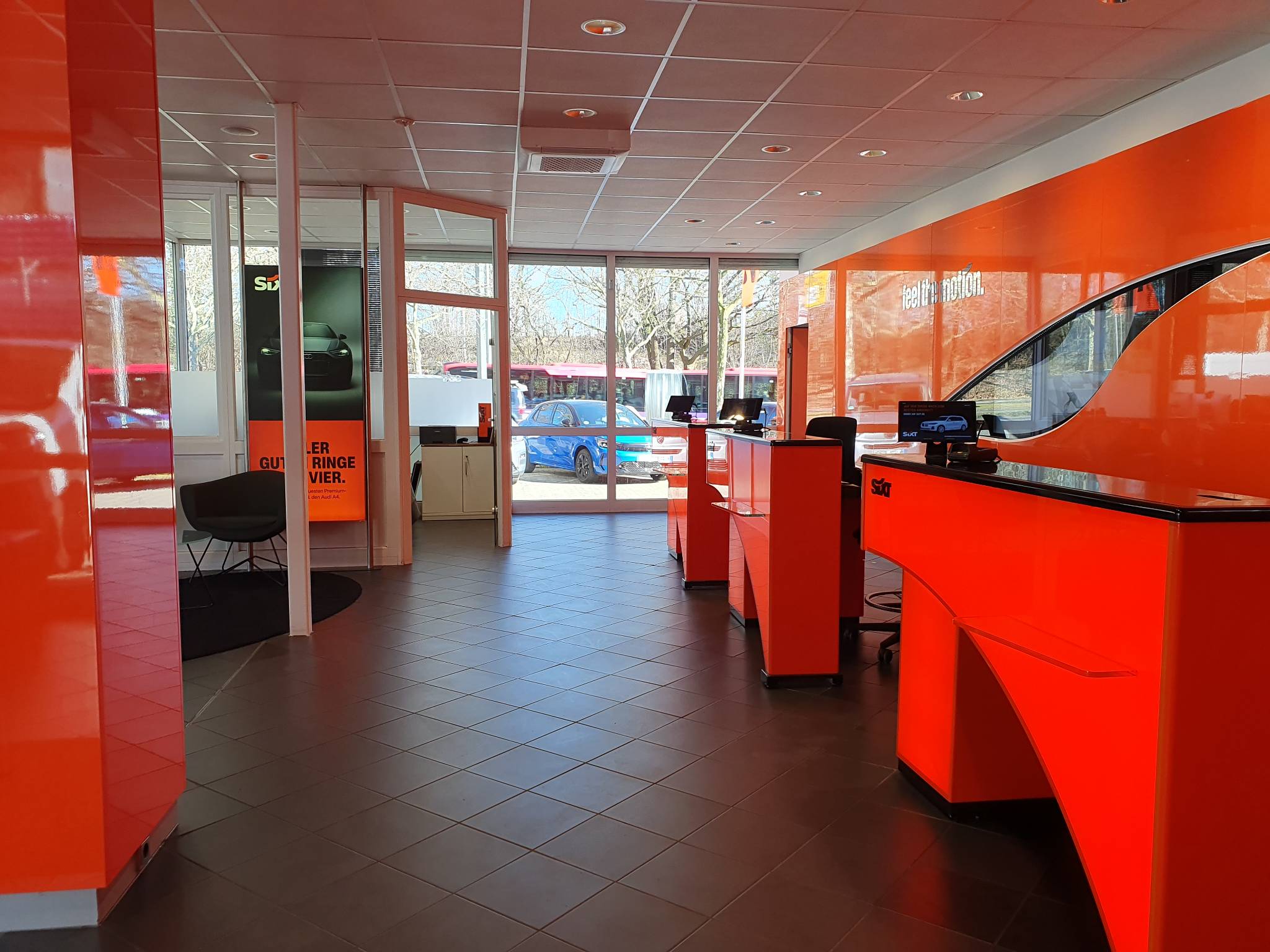 SIXT Autovermietung Braunschweig Süd, Berliner Platz 1B in Braunschweig