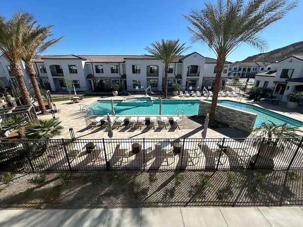 Images Stella Luxury Apartment Homes