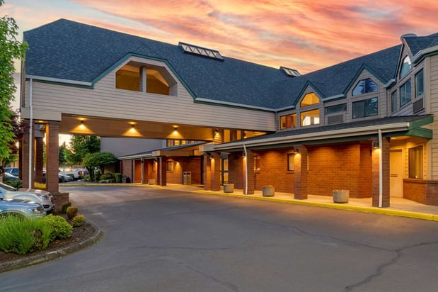 Images Best Western Pony Soldier Inn - Airport